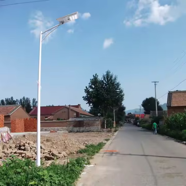 300W Solar Streetlight - Image 6